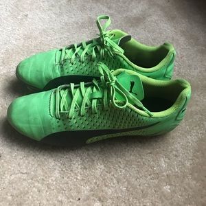 Green puma cleats cheap size 8